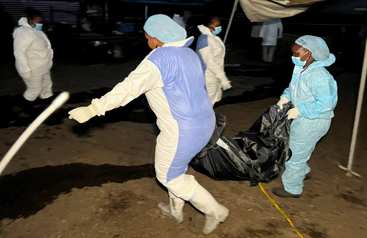 Пожар вспыхнул в девочках-пансионате в Центральной Кении