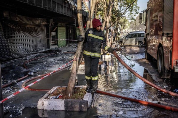 Жесткие протесты в Найроби из-за новых налогов